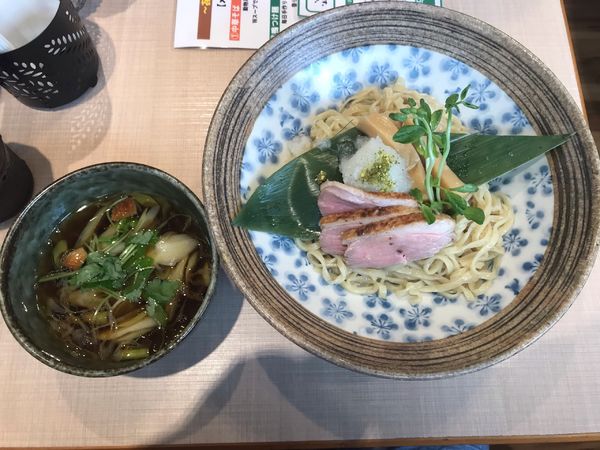 「鴨つけ麺 900円」@㐂りん食堂の写真