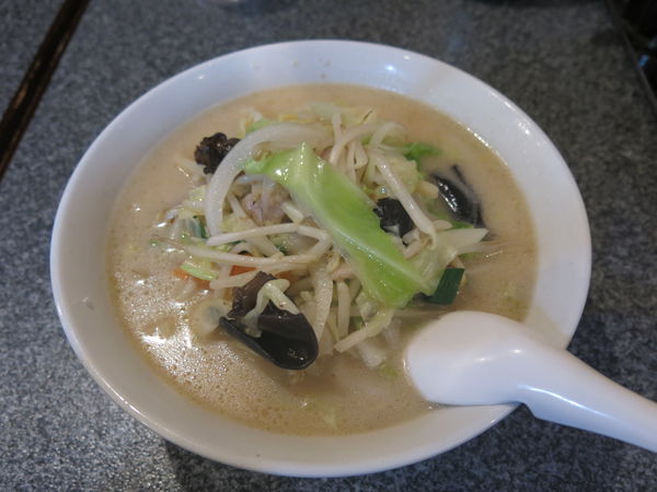 「たん麺：730円＋消費税＝800円」@天鴻餃子房 有楽町店の写真