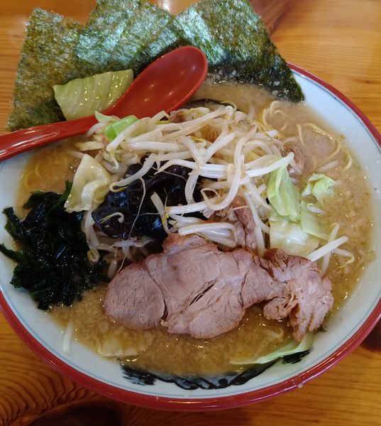 「みそラーメン＋野菜✕2」@椿 ラーメンショップ 木立店の写真
