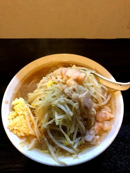 「ミニラーメン　800円  　ニンニクまし」@豚星。の写真
