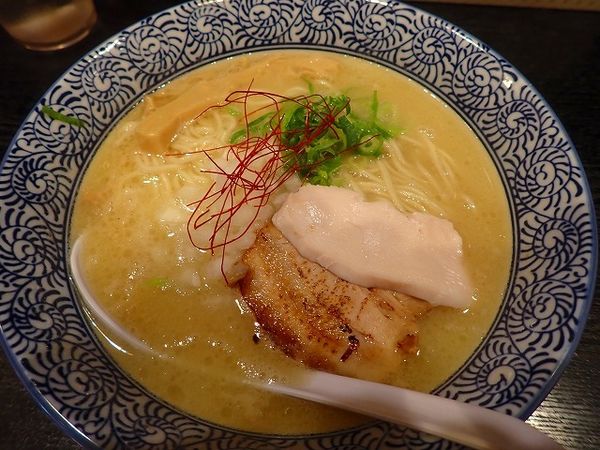 「濃厚塩鶏白湯ラーメン」@麺屋 沼田の写真