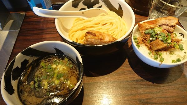 「濃厚武骨つけ麺＋角煮ご飯」@麺屋武蔵 武骨の写真