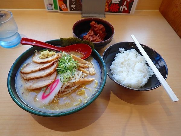 「塩チャーシューメン」@北海道らーめん 麺処うたり 相模大野駅前店の写真