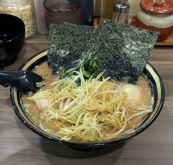 「ラーメン ネギ 味玉」@ラーメン林家 姉崎店の写真