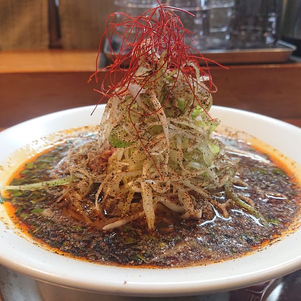 「辛いらぁ麺880円」@さんくるげの写真