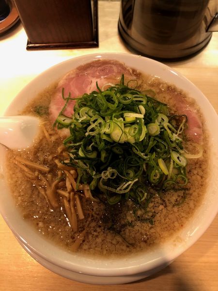 「京都熟成醤油ラーメン　750円」@京都ラーメン森井 新丸子店の写真