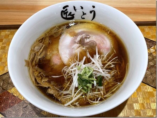 醤油らーめん（プレオープンサービスチャーシュートッピング）