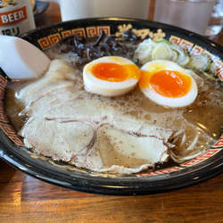 豚骨ラーメン