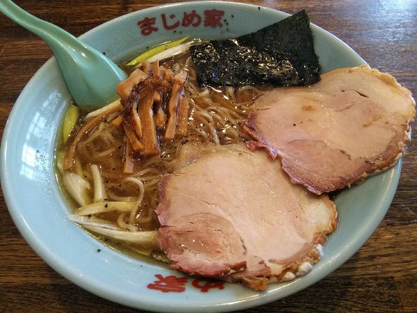 「王様中華そば　※麺：かため」@豚骨醤油ラーメン まじめ家の写真