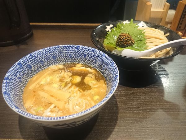 「つけめん痺れ＋生七味」@六厘舎 上野店の写真