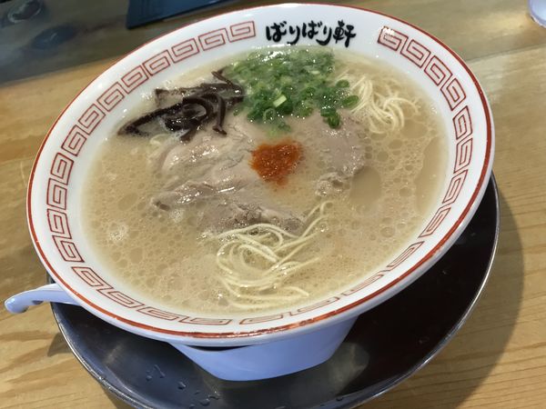 「ラーメン ばりかた 750円」@博多らーめん ばりばり軒 一宮本店の写真
