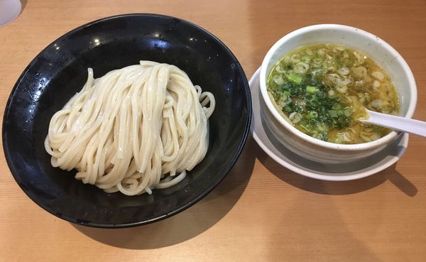「生姜ニンニク塩つけ麺(800¥)」@麺堂 稲葉の写真