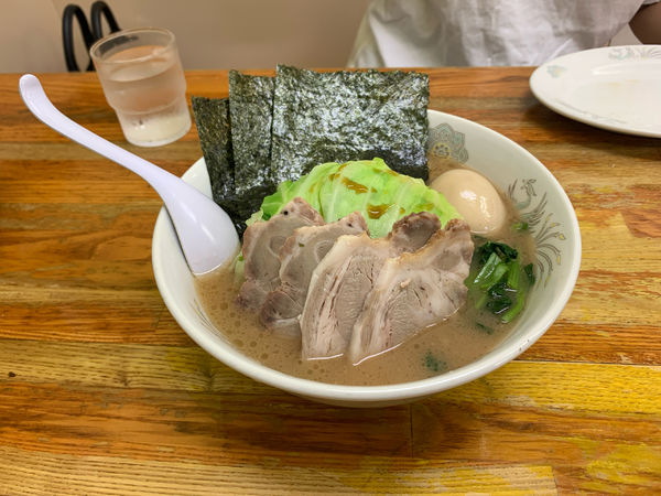 「キャベ玉チャーシュー」@横浜ラーメン厨房 うえむらやの写真