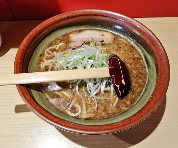 「魚介醤油らーめん」@むてっぽうの写真