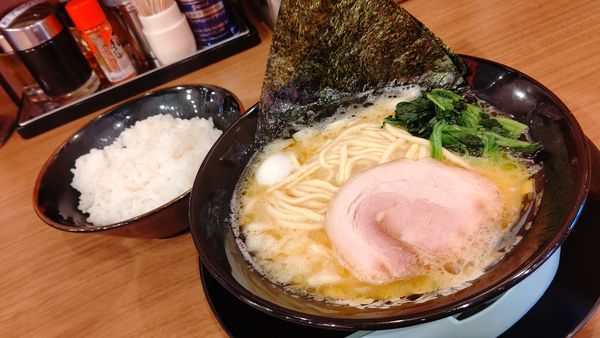 「ラーメン&クーポンライス」@町田商店 鶴岡インター店の写真