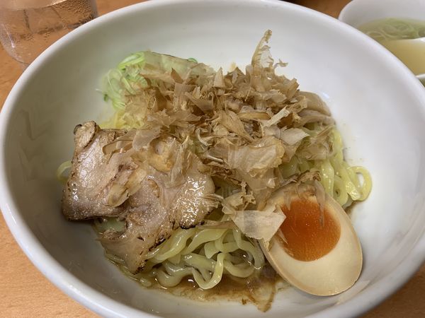 「魚介風まぜそば」@中国料理 天華の写真