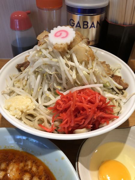 「ペッパーつけ麺(大)+紅しょうが+生たまご」@麺屋 神工の写真