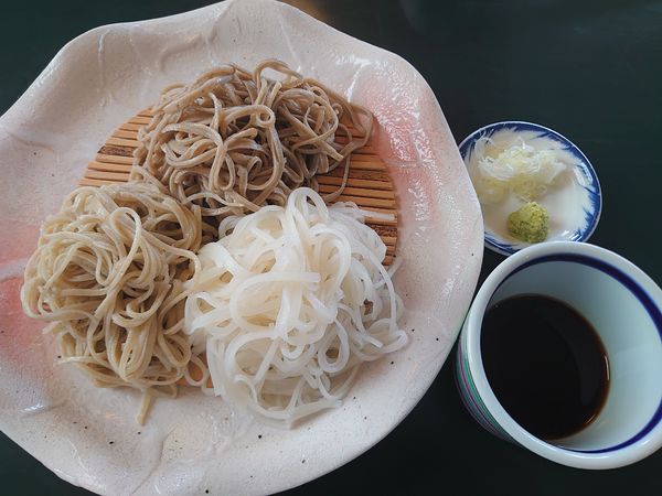 「三種蕎麦切り(1750円)」@みやび庵の写真
