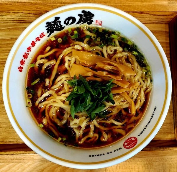 「醤油中華そば肉抜き(大盛)」@自家製中華そば 麺の虜の写真