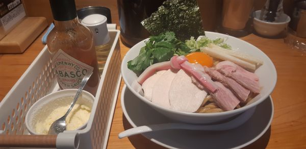 「特製濃厚卵のまぜそば　大盛」@Ginza Noodles むぎとオリーブの写真