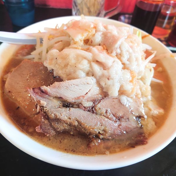 「ガッツリらーめん醤油1号800円」@若旦那の写真