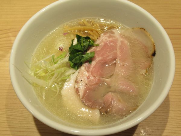 「くらむそば塩（950円）」@貝出汁中華そば くらむの写真