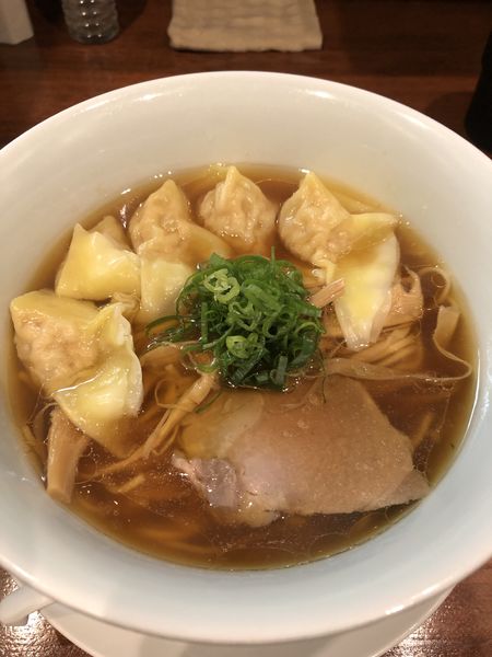 「わんたん麺950円」@麺や維新の写真