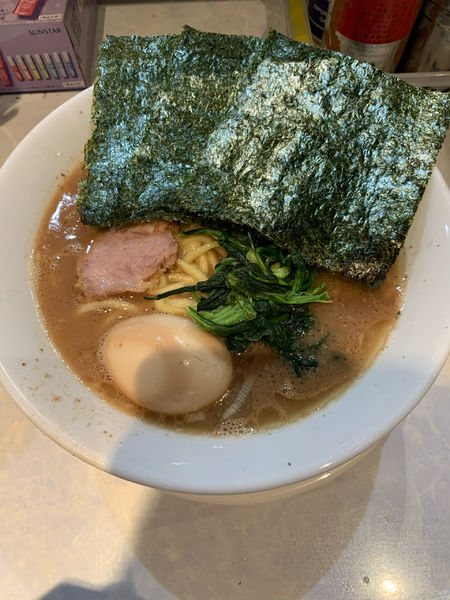 「味玉ラーメン」@横浜家系ラーメン つばさ家 立川店の写真