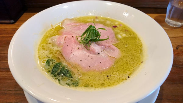 「【昼】牡蠣出汁そば」@中華そば 先崎の写真