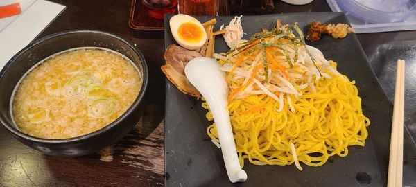 「とんこつつけ麺大盛」@立川やの写真