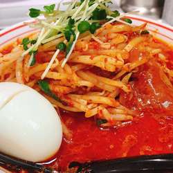 北極の火山＋ゆで玉子＋半ライス １１７０円