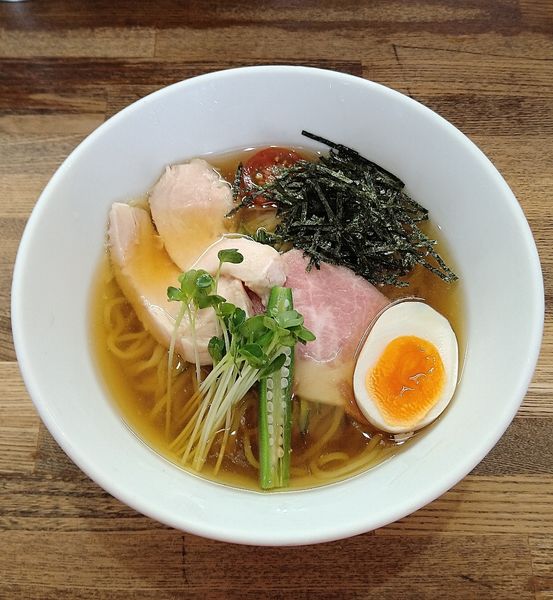 「(限定) 冷やし鶏煮干し醤油味 970円」@麺屋 一八の写真