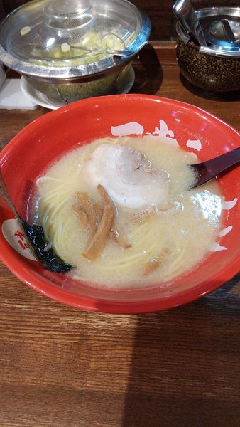 「百歩ラーメン」@百歩ラーメン 大宮店の写真