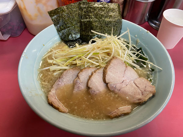 「ネギチャーシュー中盛り ※リニューアル2回目」@ラーメンショップ 埼大店の写真
