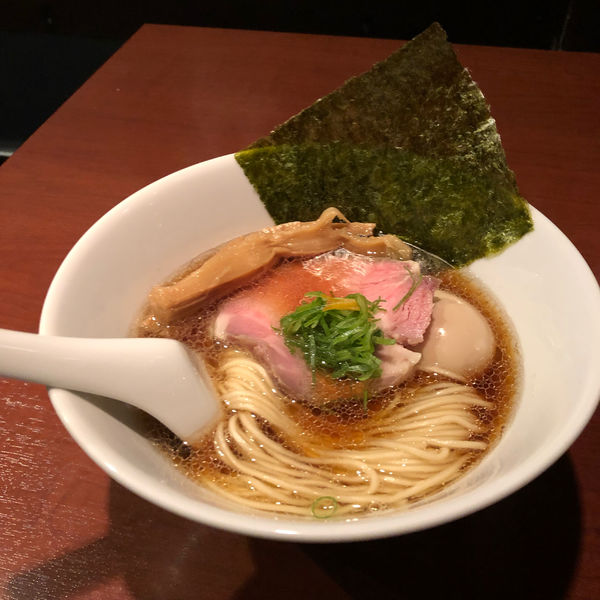 「津軽煮干し中華そば」@酒肴場 屯の写真