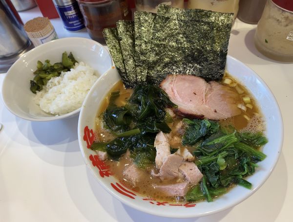 「上ラーメン＋穂先わかめ」@ラーメン 三浦家の写真