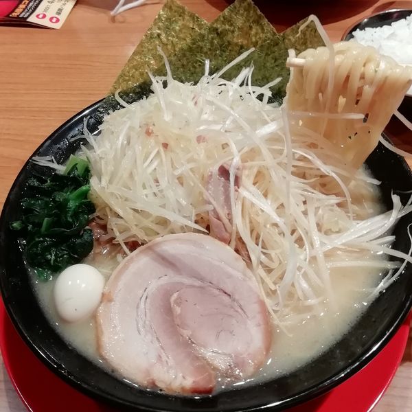「ネギラーメン」@横浜家系ラーメン 角蔵家の写真