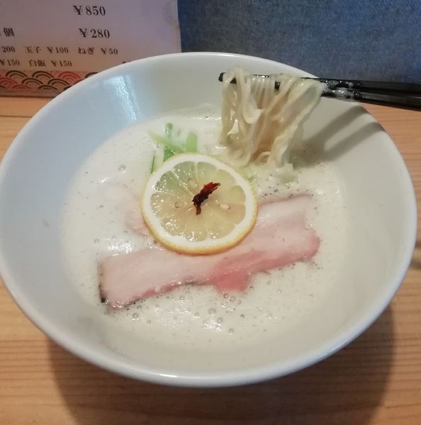 「鶏白湯soba(780円)」@御忍び麺処 nakamuLab.の写真