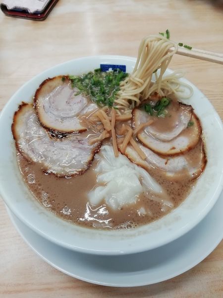 「魁龍ラーメン」@魁龍 博多本店の写真