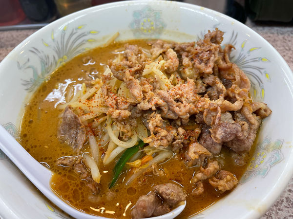 「みそ肉タンメン（野菜少なめ、油多め、麺固め）」@みそ一発 千歳台店の写真