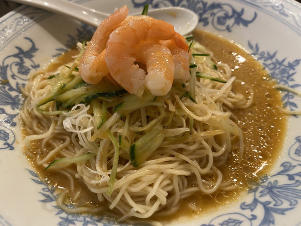 「黄金雲丹冷やし麺」@中国ラーメン 揚州商人 赤坂店の写真