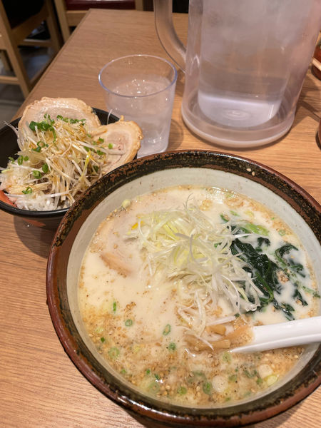 「塩らーめんチャーシュー丼セット」@俺流塩らーめん 池袋明治通り店の写真