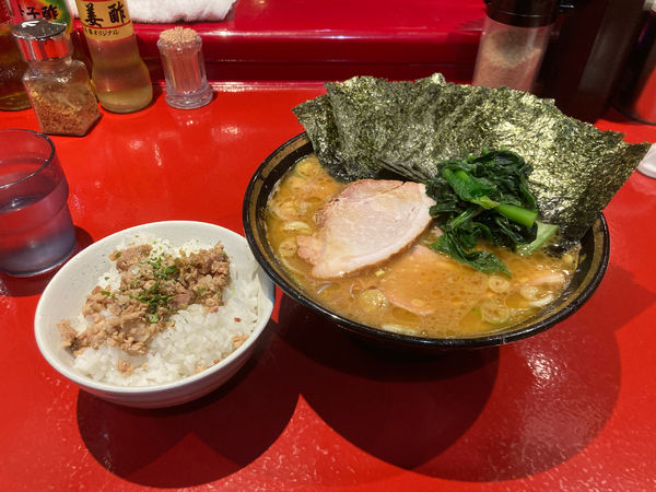 「チャーシューメン　中盛り　チャーシューまぶし」@厚木家の写真