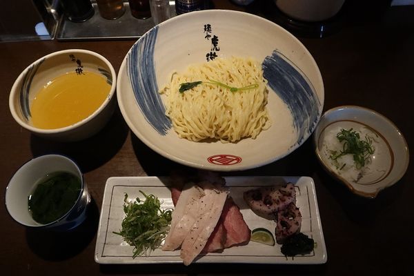 「【限定】薬涼 潮つけそば（普通盛）￥９５０＋鶏チャー１１０」@麺や 虎徹の写真
