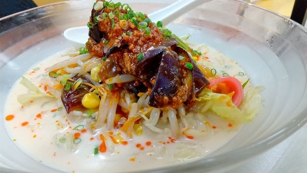 「#冷やしちゃんぽん麻婆茄子 #890円」@長崎ちゃんぽん リンガーハット イオンスタイル品川シーサイド店の写真