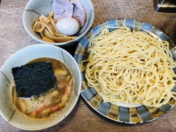 「特製つけ麺(中) 1120円」@麺屋 しゅはりの写真