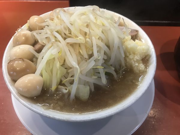 「ラーメン うずら 別皿アブラ 950円」@二家風亭麺楽の写真