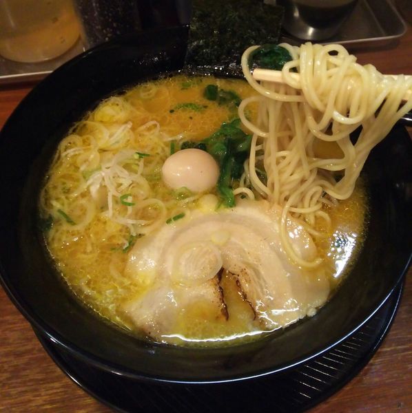 「ラーメン」@麺処 恭や 博多本店の写真