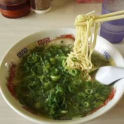 ラーメン＋ネギトッピング（280円）