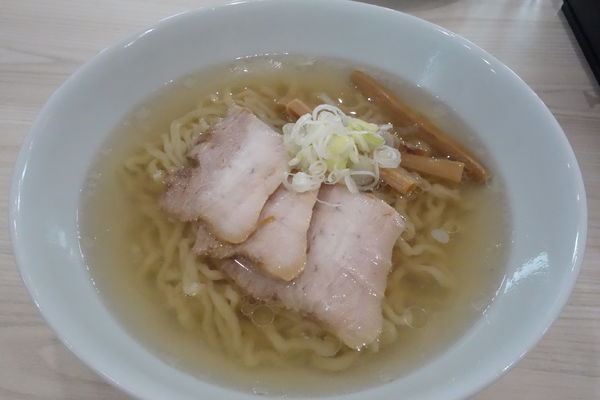 「会津山塩らぁ麺」@うえんで 喜多方店の写真